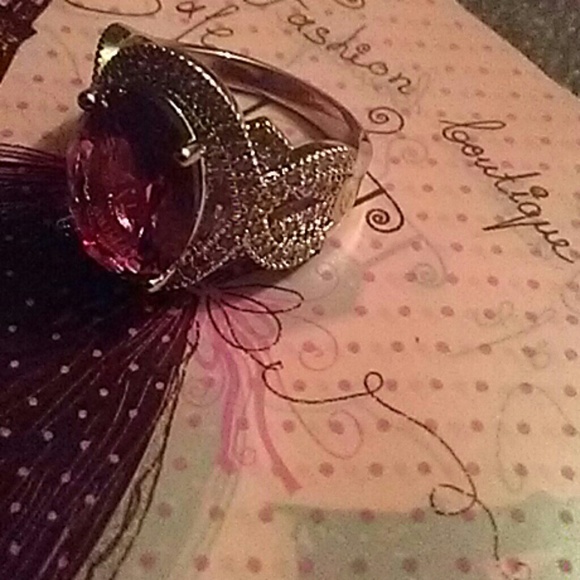 HOLDING FOR DIANA - Picture 3 of 3